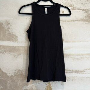 Lululemon Size 10 Black Sleeveless Women's Top longer length